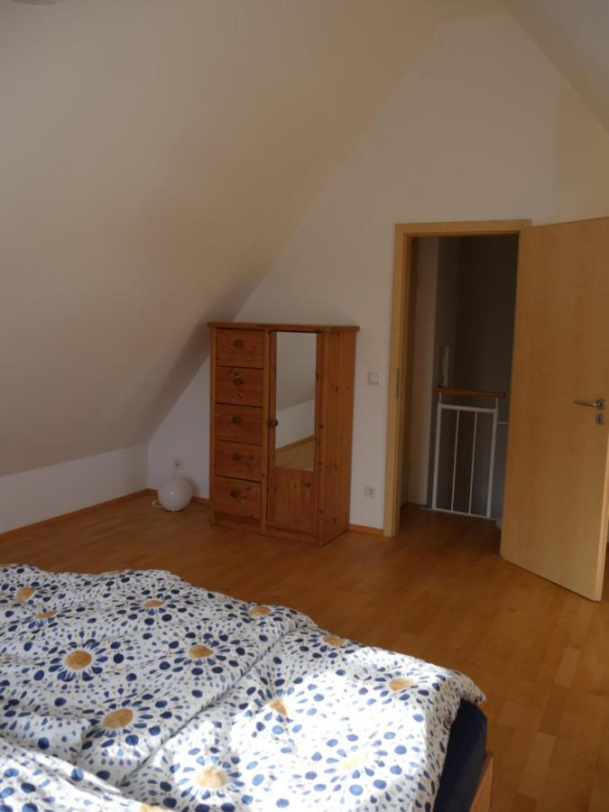 Maisonette-Wohnung In Nuernberg Mit Kamin エクステリア 写真